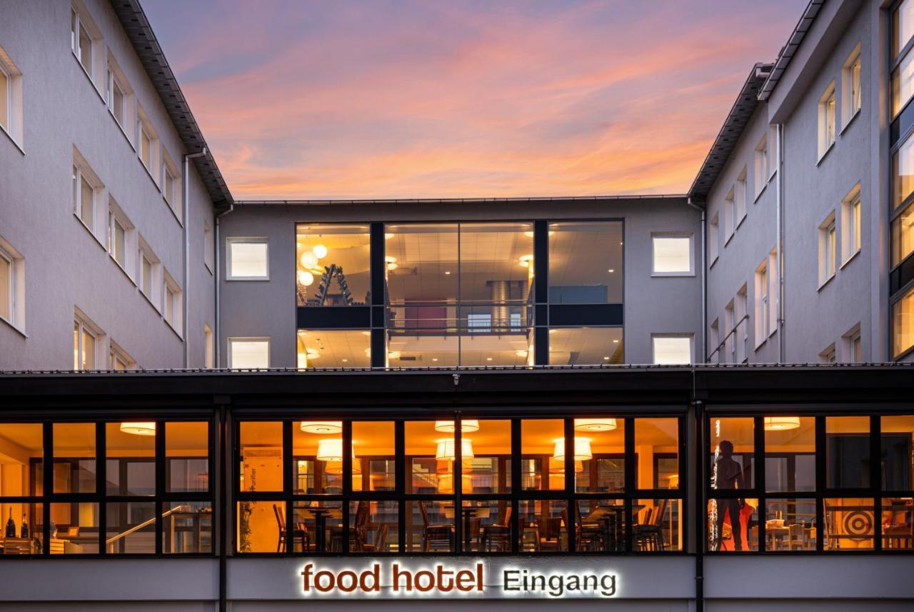 Food Hotel Нойвид Экстерьер фото
