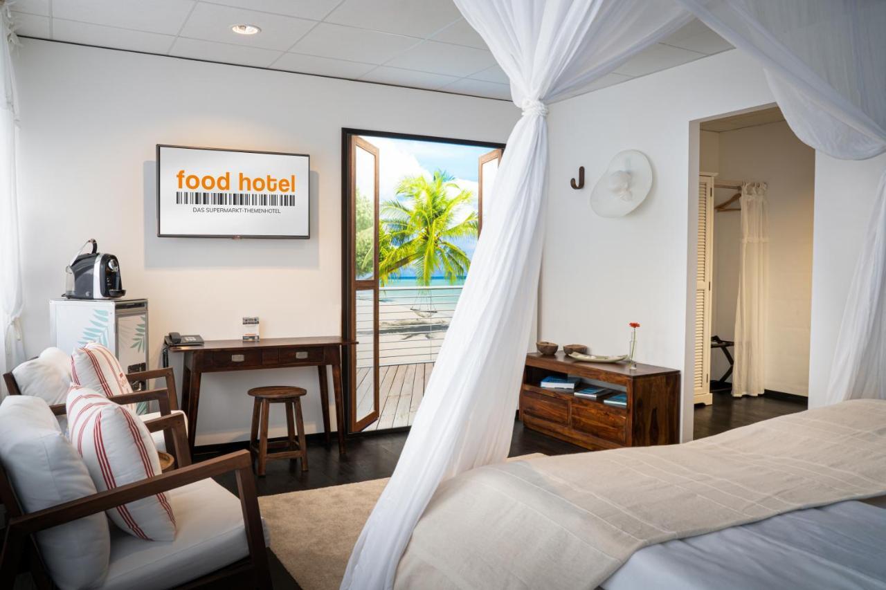 Food Hotel Нойвид Экстерьер фото